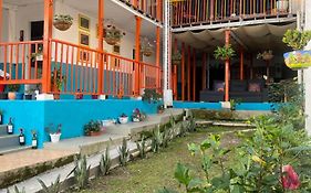 Hostal Arraigo - A 1 calle del Parque Principal